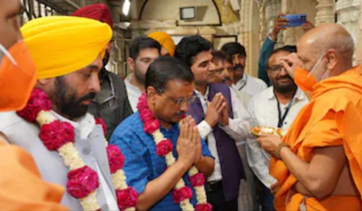 Delhi: Arvind Kejriwal की हनुमान मंदिर यात्रा, फिर मिलेंगे पंजाब के मुख्यमंत्री से दक्षिण दिल्ली में रोडशो पर